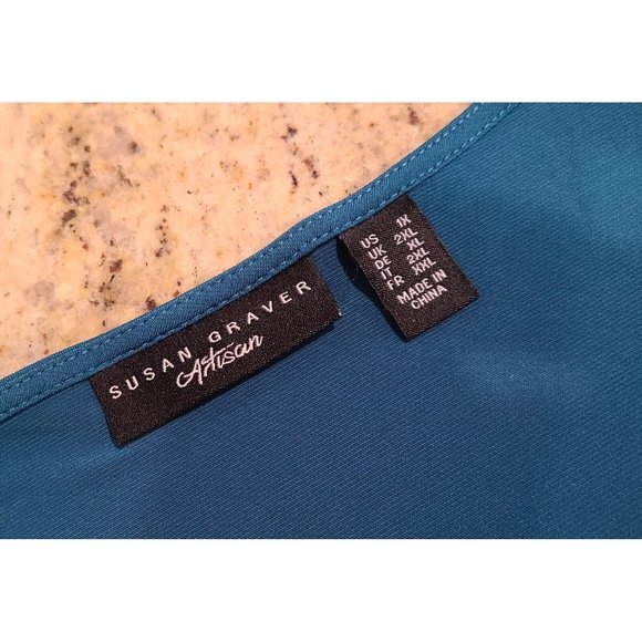 Susan Graver Artisan Size 1X Liquid Knit Tunic with Asymmetric Hem Embellished - Picture 8 of 16